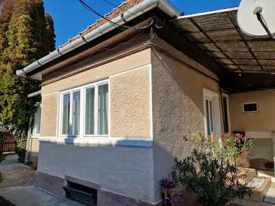 vand in Gornesti casa cu 3+2 camere, 1400 mp teren