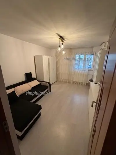 Apartament 2 camere format din 2 garsoniere alipite 1 Decembrie