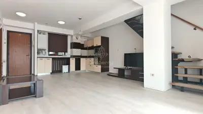 Vanzare apartament duplex Navodari, Constanta, 300-400m la plaja