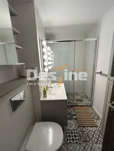Apartament modern cu 3 camere de vânzare – Zona Bucovina,