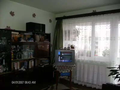 Vand apartament cu 2 camere cf. 1, semidecomandat, etaj 8/9, zona Aleea Carpati