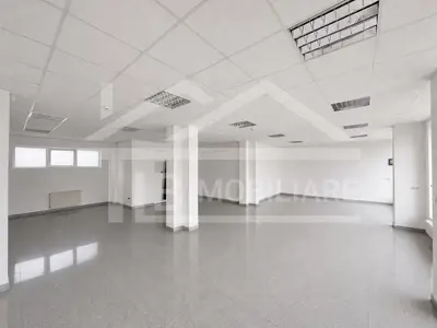 Spatiu comercial, 120 mp, Zona Gara mica