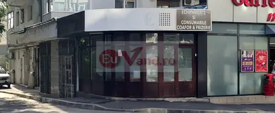 De vanzare spatiu comercial cu 4 camere, Port, 85.000 euro