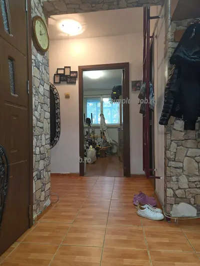 Vanzare apartament 3 camere Brâncoveanu etaj 3/10