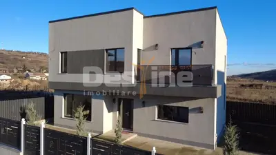 Casa cu etaj, 4 camere 170.000 euro, Comision 0%