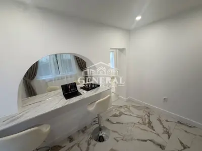 De vanzare ap. 4 camere 135m situat centrul orasului Baia Mare Renovat