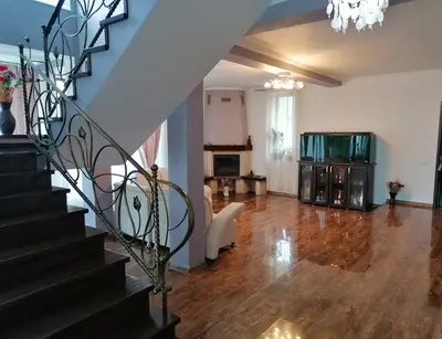 Casa 5 camere, Zona Moara