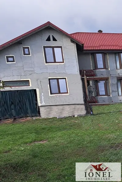 Vanzare casa 1/2 duplex semifinisat in Alba Iulia