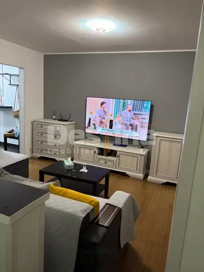 Apartament 3 camere, 67 mp, 2 locuri de parcare, mobilat complet