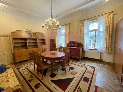 Apartament în vilă în Ultracentralul Capitalei - Zona de Ambasade