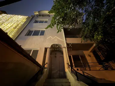 Clădire de birouri S+P+2E+M // 557 mp // Cotroceni