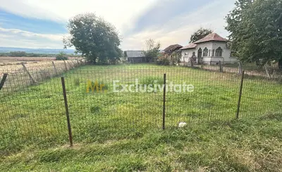 Teren intravilan - 520 mp - stradal Pitesti - Curtea de Arges