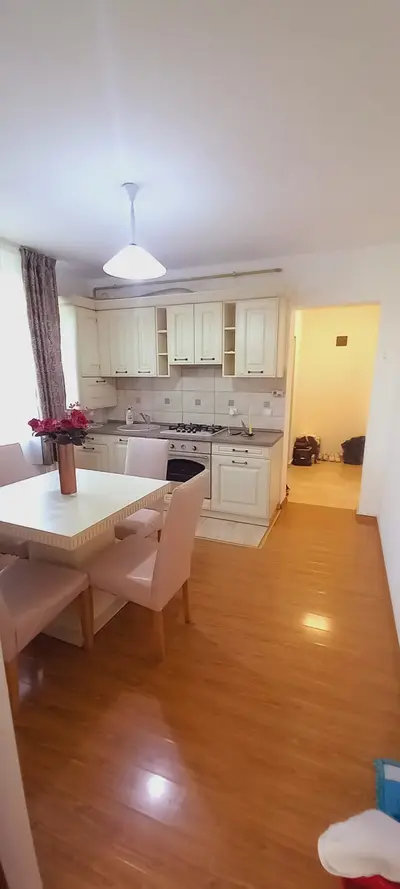 Chirie apartament str. Paraului