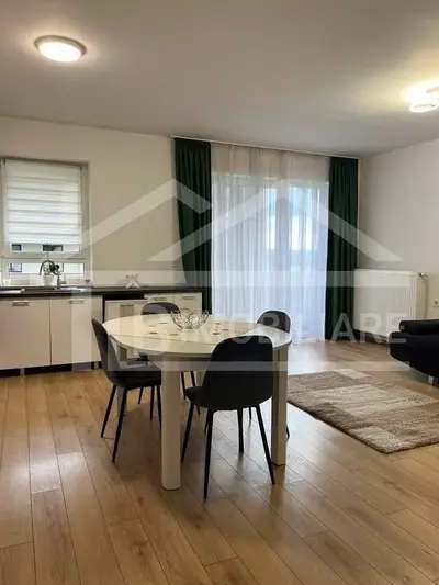 Apartament cu 2 camere, 50mp, parcare, Zona Maurer Residence