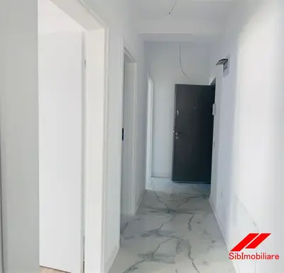 Apartament cu 2 camere , decomandat , parcare inclusa, zona Doamna Stanca