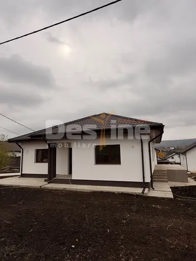 CASĂ LA COMANDĂ PLAN PARTER | TOMEȘTI | PERSONALIZARE FINISAJE