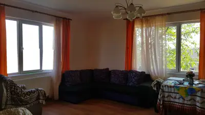 Casa 7 camere, Zona Scheia