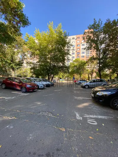 Apartament 2 camere decomandat | Parter | Str. Patriotilor | Metrou 10 min.