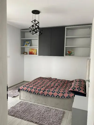 Proprietar,apartament 2 cam,mobilat/parcare Kristal Residence,Berceni