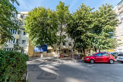 🏡 3 camere, etajul 1 – Aleea Amara, Vlaicu
