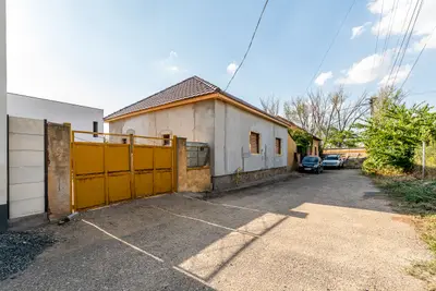 Casă individuală în Aradul Nou zona Tabacovici, aproape de Mureș