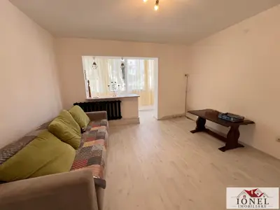 Apartament trei camere de inchiriat in Alba Iulia, Cetate