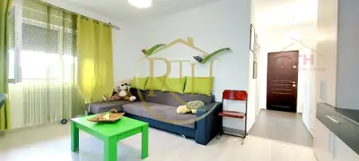 Apartament de inchiriat, 2 camere, Giroc zona centrala, langa Scoala