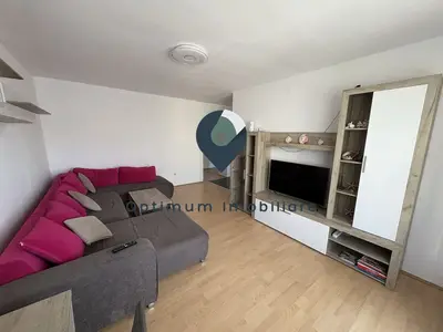 Apartament cu 4 camere, 77 mp, etaj 3/4 in Plopilor !