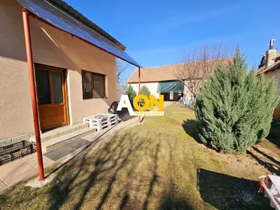 Casa 4 camere + anexe, 2084 mp teren, Totoi, la 10 km de Alba Iulia