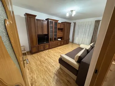 Apartament cu 3 camere – Str. B.P. Hașdeu, zona Stadion