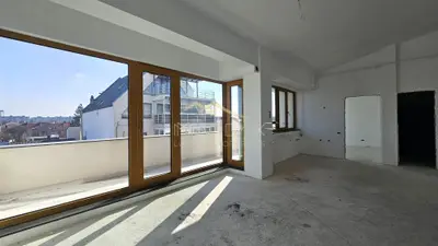 Apartament 2 camere de vanzare // Piata Domenii***