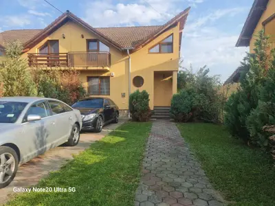 BRASADAS vinde casă 4 cam 3.15 ari zona L Blaga.