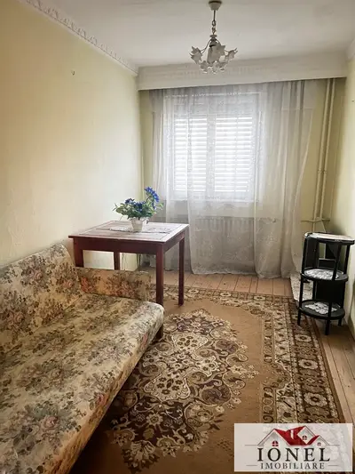 Apartament trei camere de vanzare in Alba Iulia, Cetate