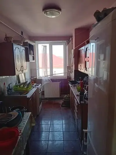 Apartament 4 camere – zonă centrală, str. Visinilor – 81 mp utili