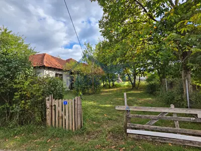 Teren intravilan | 1212 mp² | Brebu Mânăstirei | Casa Bătrânească